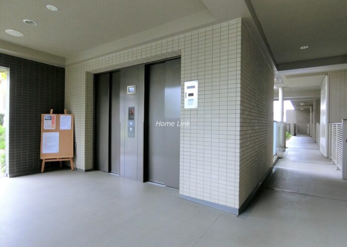 コスモ東京ガーデンパークス　エレベーターホール