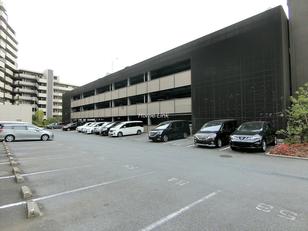 コスモ東京ガーデンパークス 駐車場