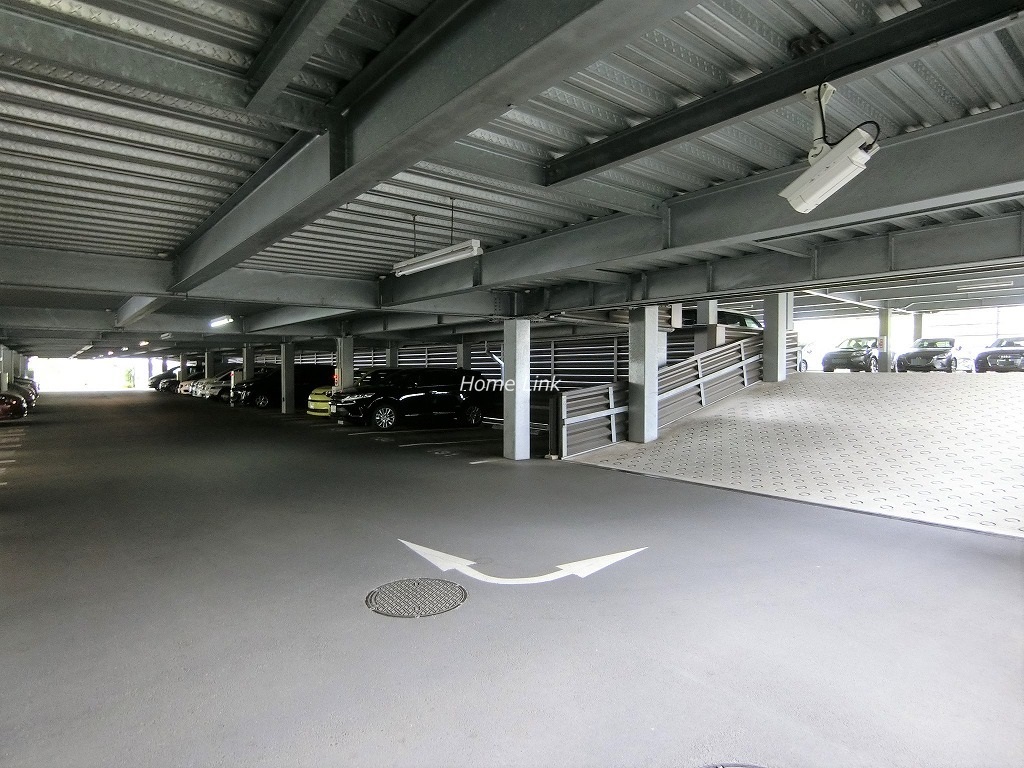 コスモ東京ガーデンパークス 駐車場