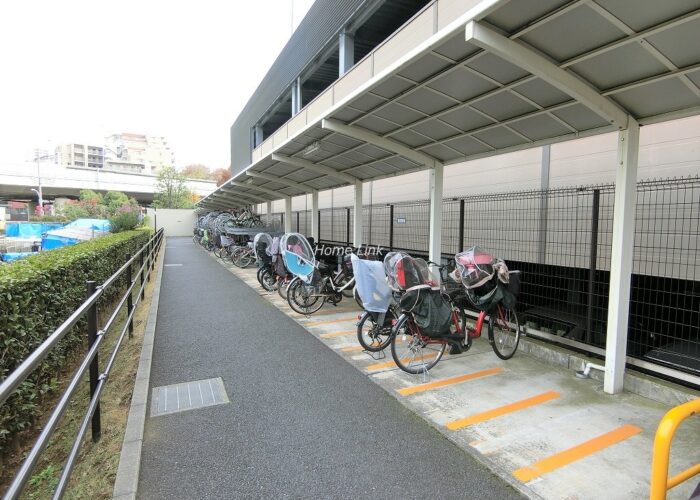 コスモ東京ガーデンパークス　駐輪場