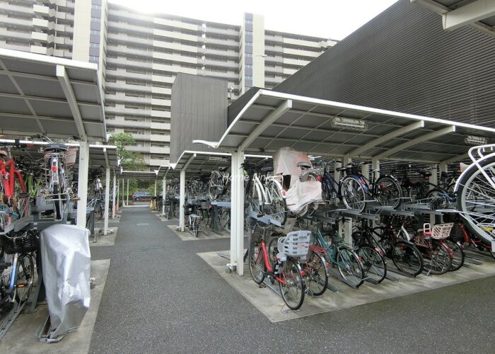 コスモ東京ガーデンパークス　駐輪場