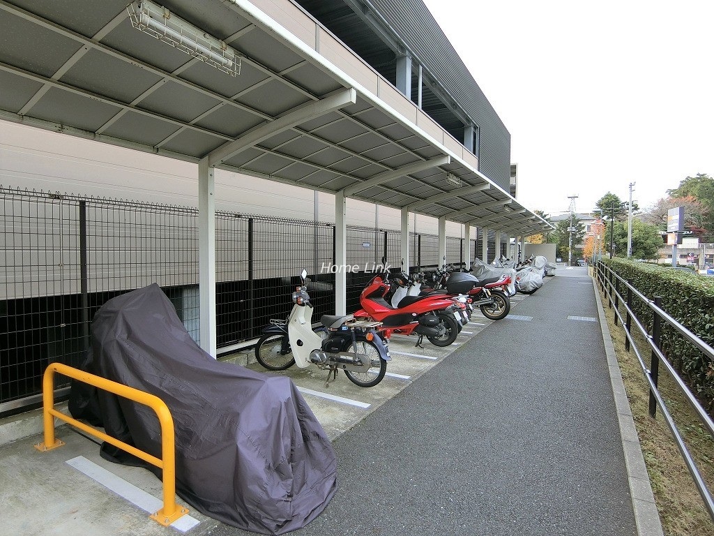 コスモ東京ガーデンパークス バイク置き場