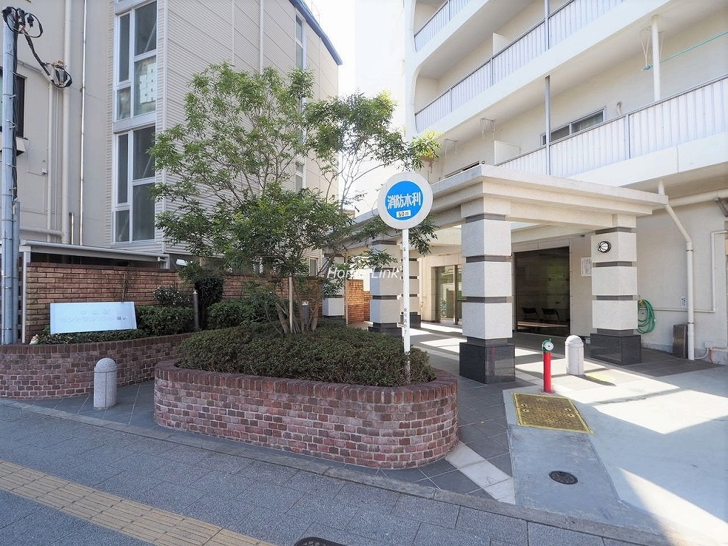 中板橋セントラルマンション エントランス前