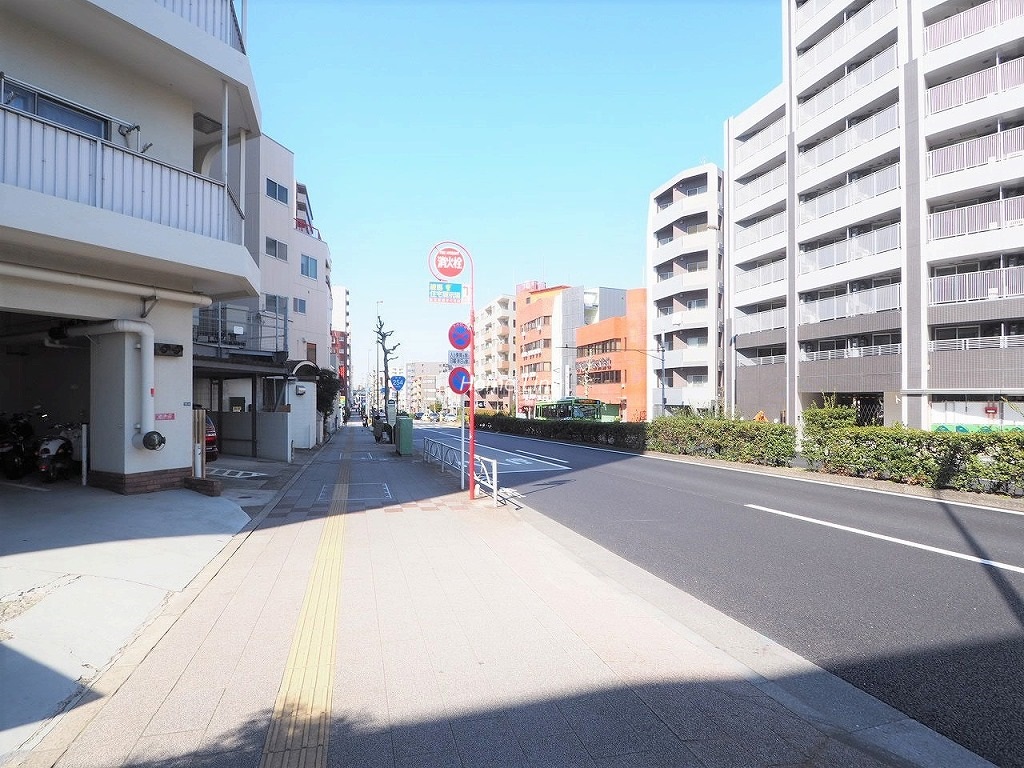 中板橋セントラルマンション 前面道路歩道
