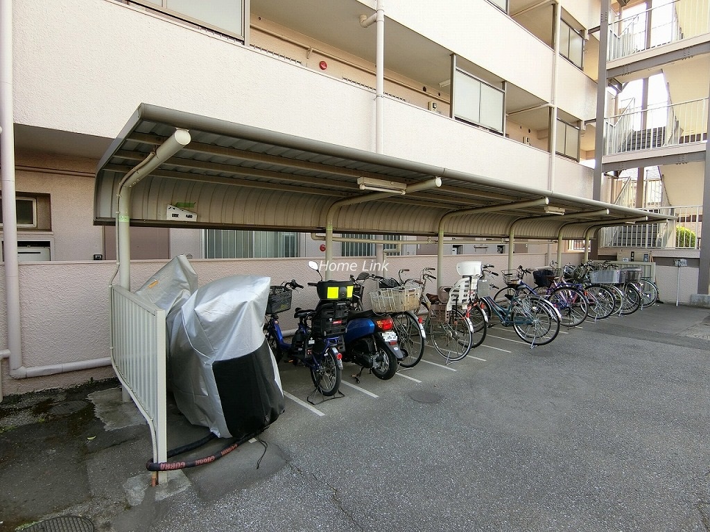 東久南高島平ハイツ 駐輪場