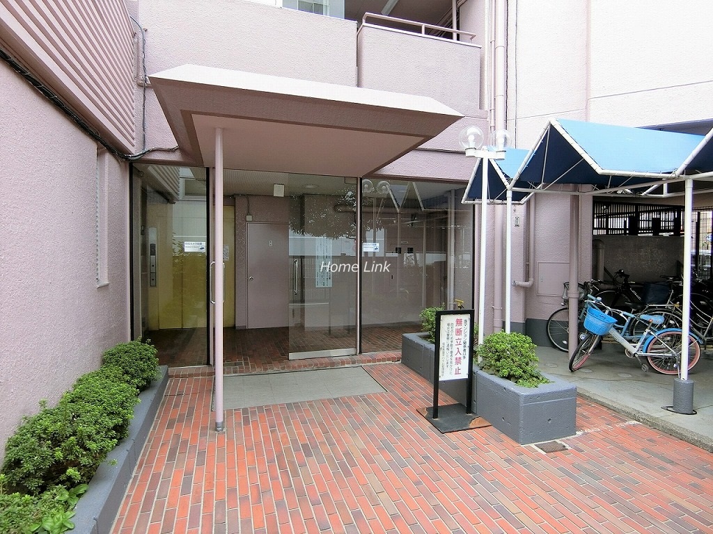 稲和高島平ハイム　サブエントランス