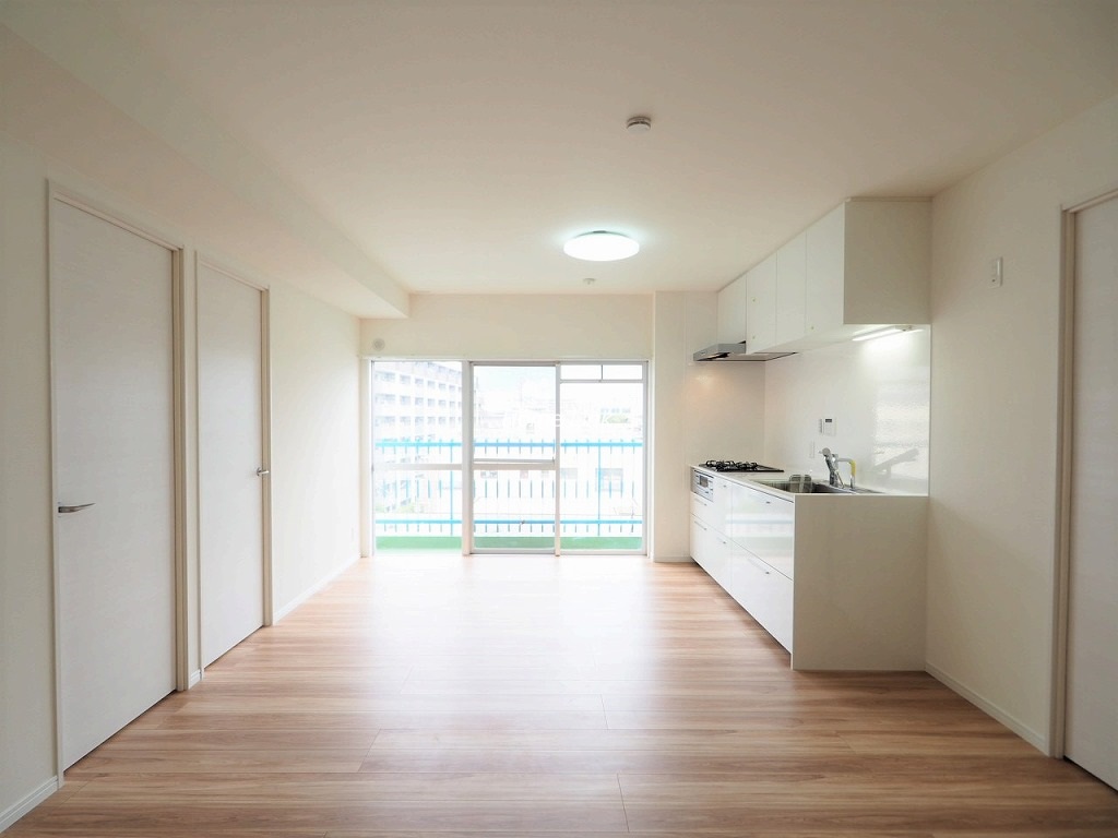 サンライフマンション5階　新しくきれいなお部屋に生まれ変わりました