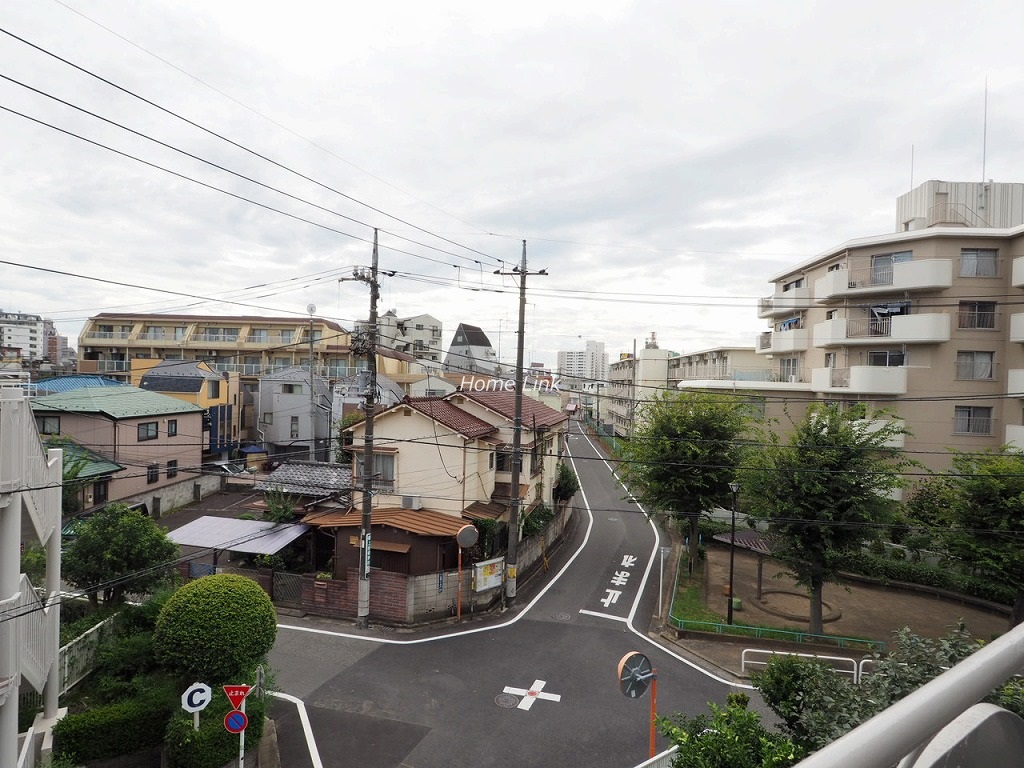 上板橋サンライトマンションAL棟3階 最上階の南西向き住戸 開放的な眺望
