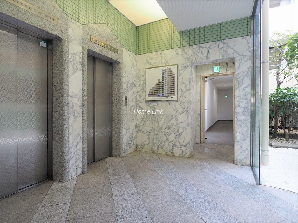 オーベル川口6階　エレベーターは2基ございます