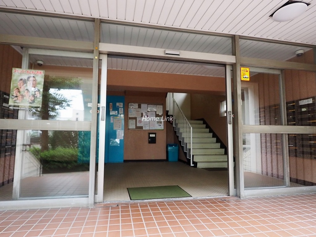 三田高島平第3コーポ　エントランス 自動ドア