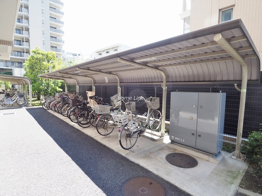 東京ガーデンフォーラム　駐輪場
