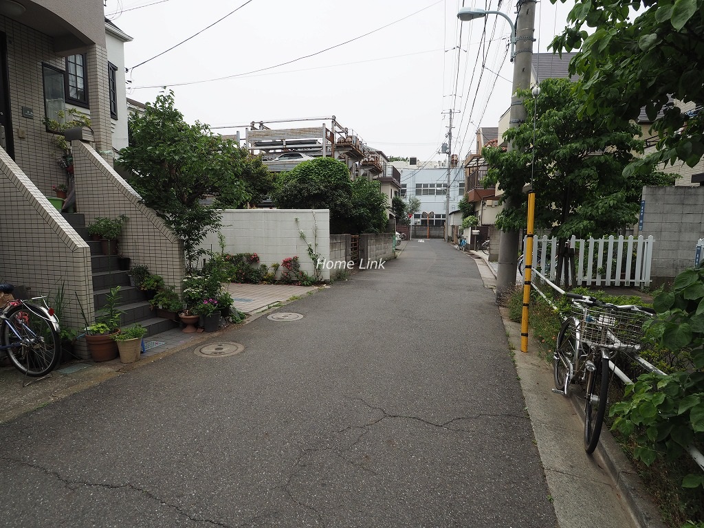 ニューライフマンション板橋本町　前面道路