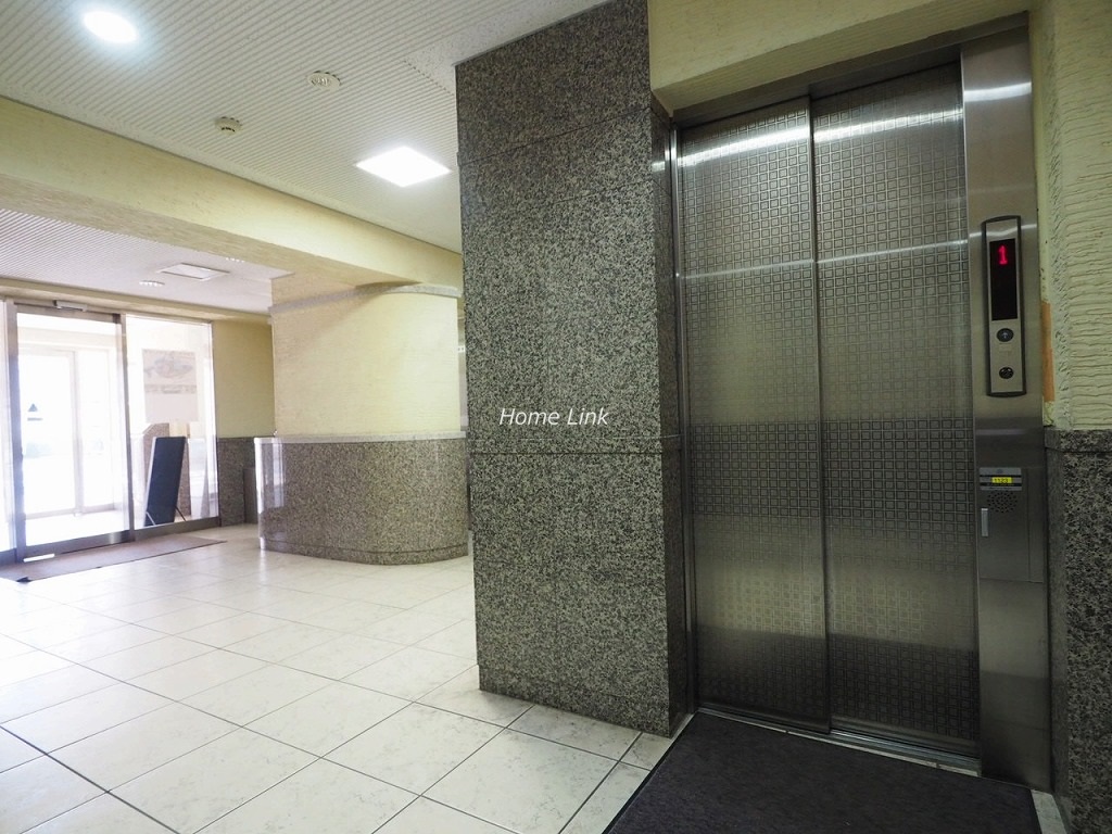 ディナスカーラ常盤台　エレベーターホール