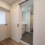 南町住宅4階　洗面室へ