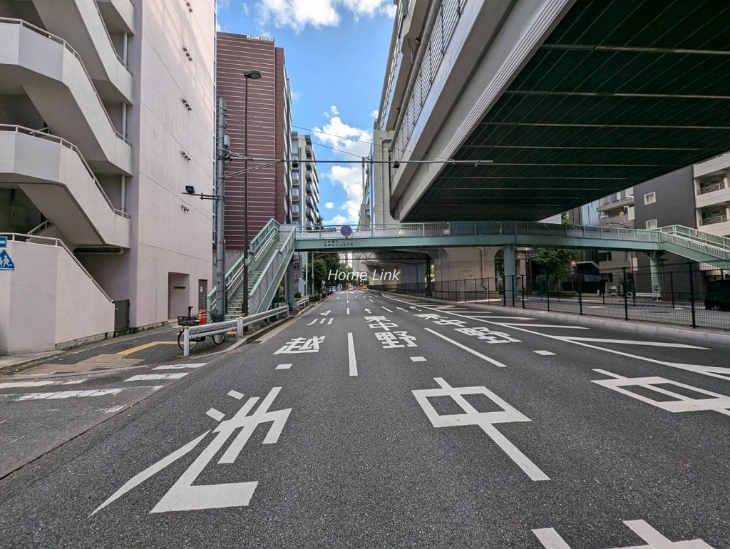 大山ダイヤモンドマンション　西側 前面道路