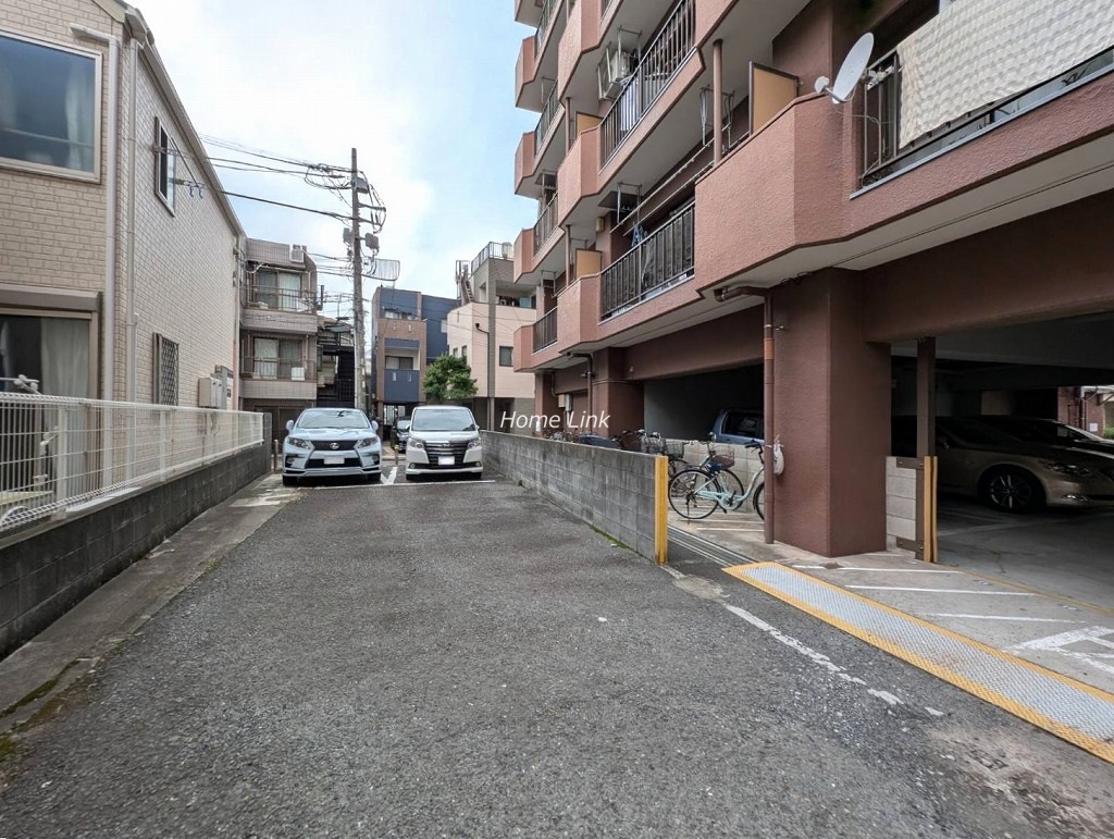 キャニオンビュー光が丘 駐車場