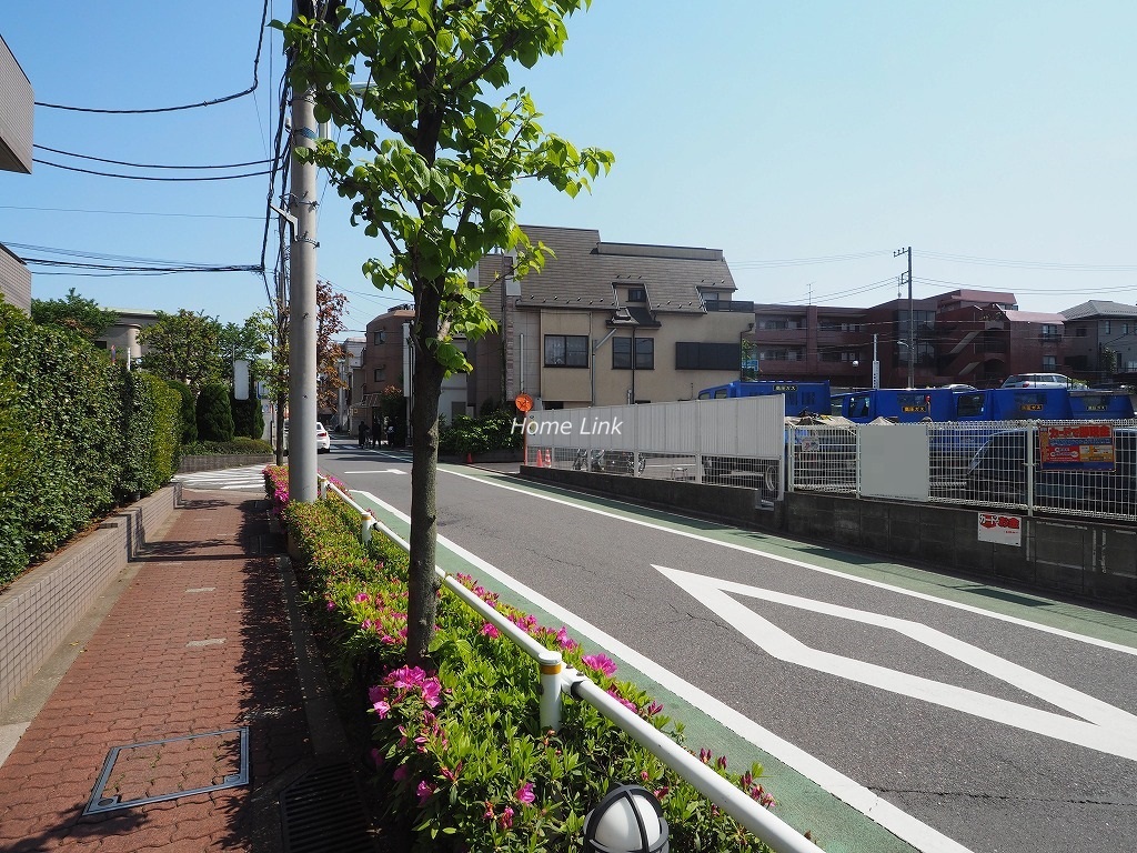 コスモ小竹向原　前面道路