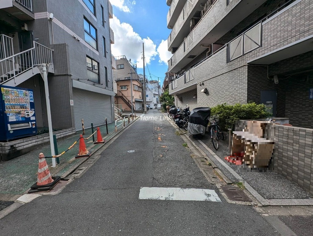 アークステージ北池袋　南側 前面道路