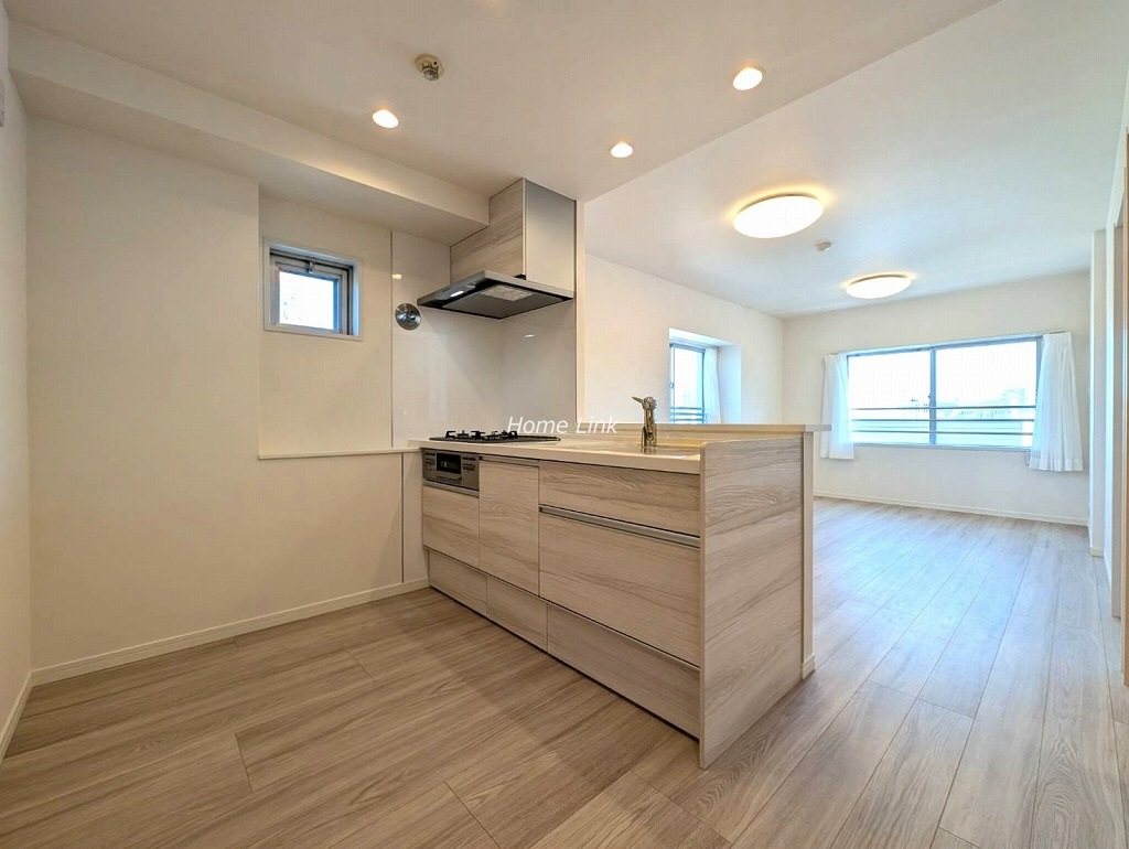 東建ニューハイツ成増3階　南東・北東・北西向き3方角住戸