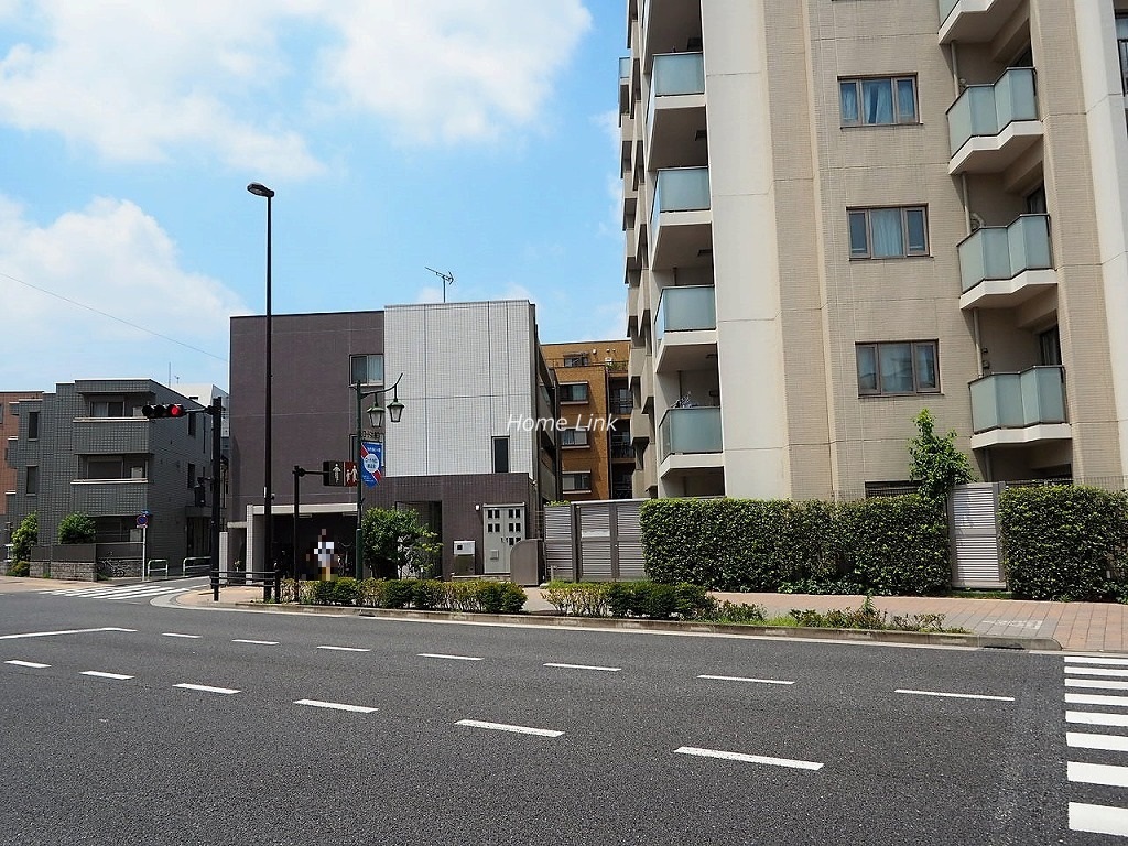 クレヴィア千川　前面道路