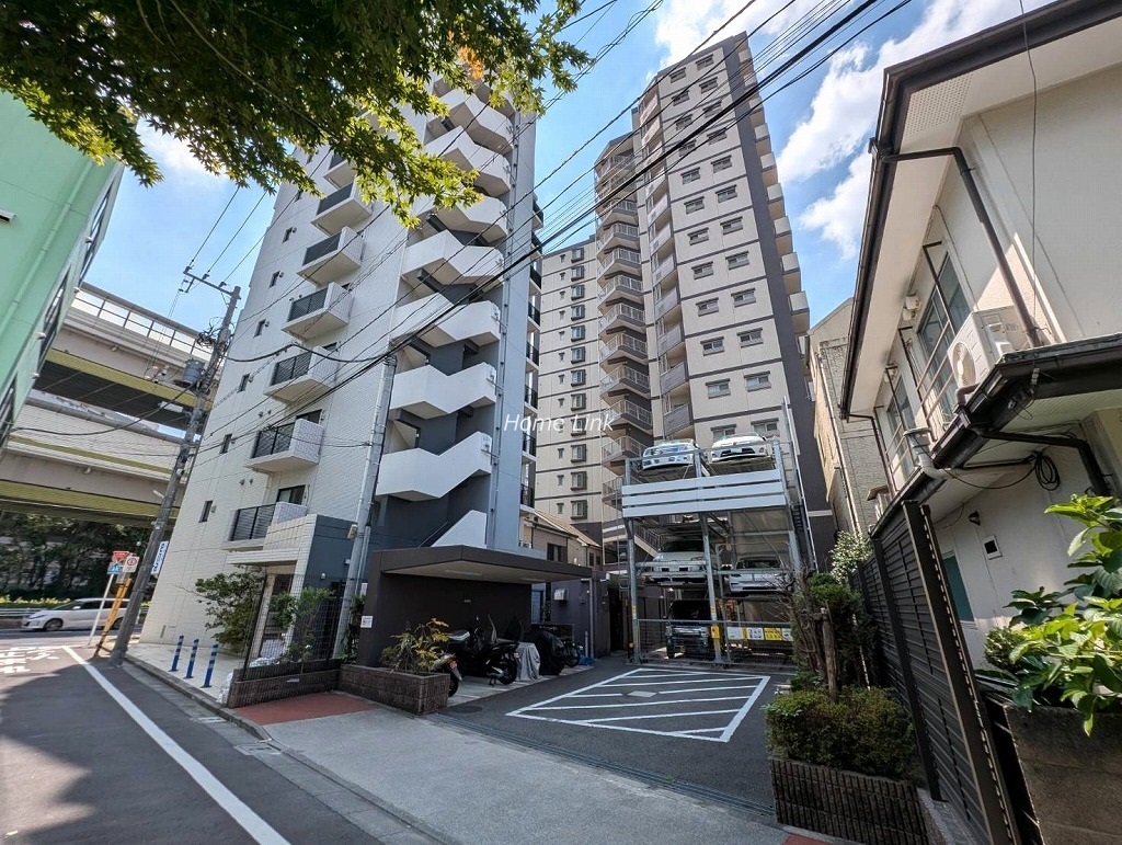 サンクレイドル板橋区役所前　北側からの外観
