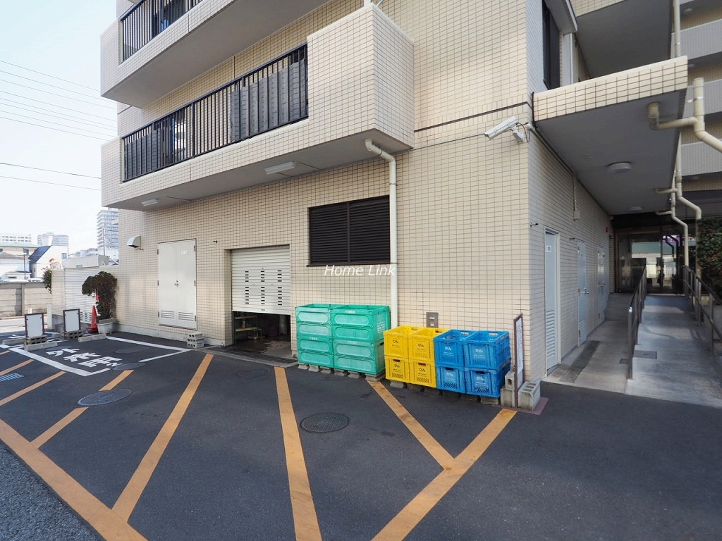 メゾン小豆沢公園　ゴミ置き場