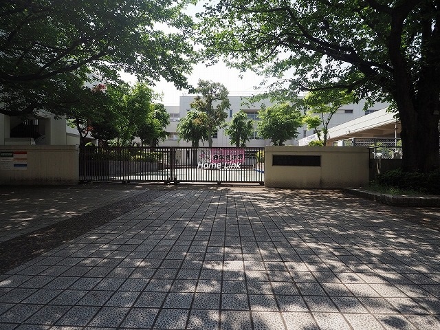 光が丘パークタウンゆりの木通り北住宅4号棟周辺環境 赤塚新町小学校