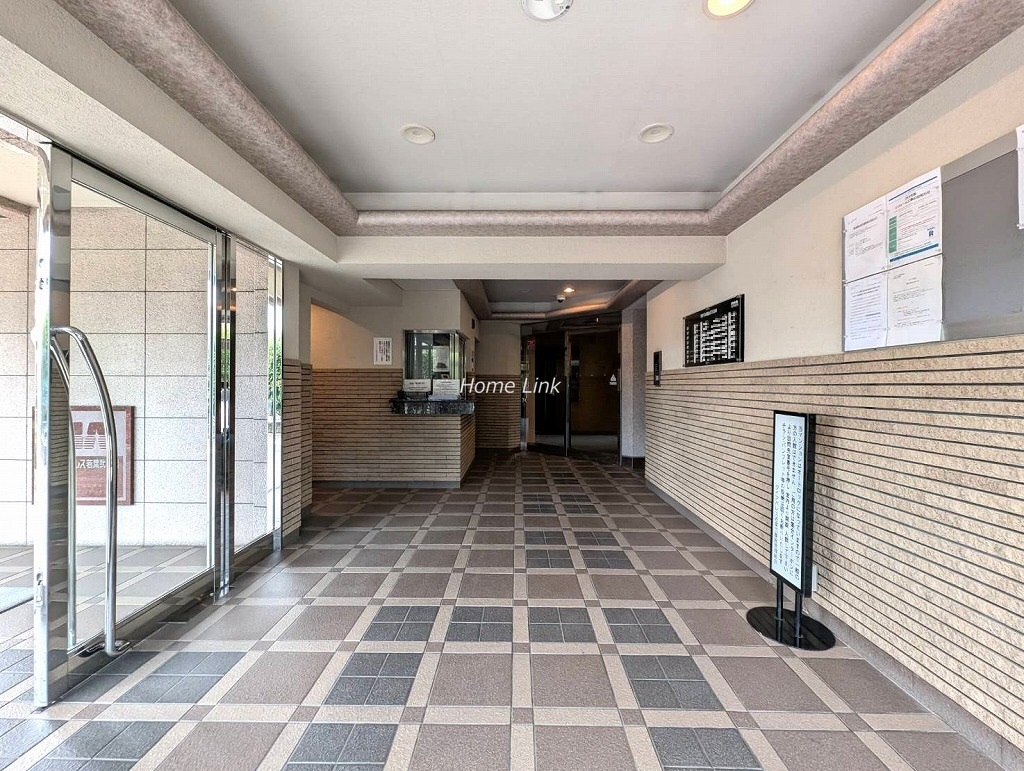 ダイアパレス若葉弐番館　エントランス
