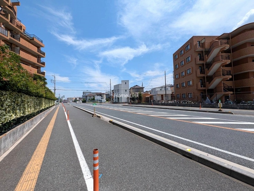 ダイアパレス若葉弐番館　南側 前面道路