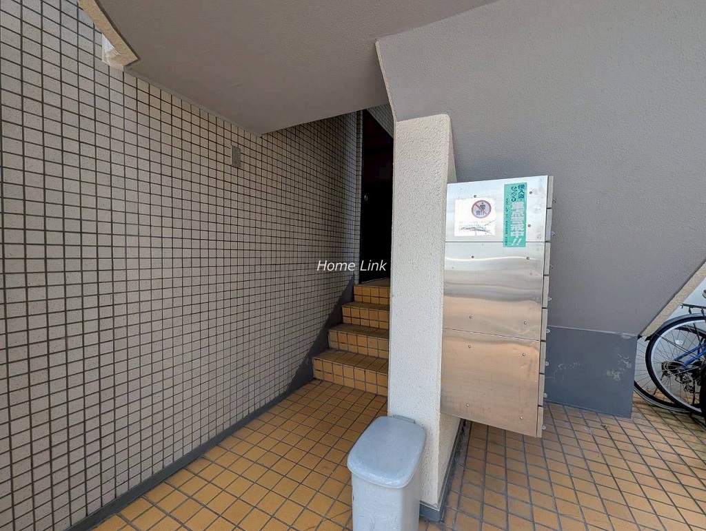 ロイヤルパレス板橋　エレベーターはございません