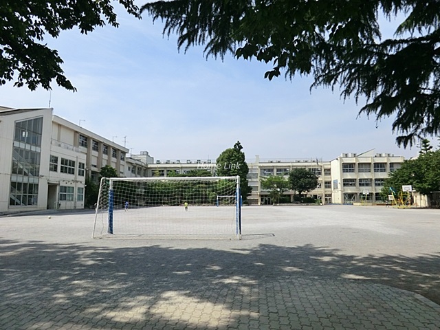 パラッシオ赤塚公園周辺環境　紅梅小学校