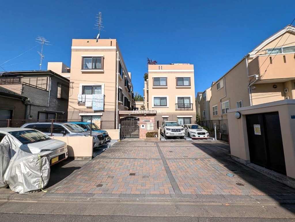 アリーナ赤塚　外観