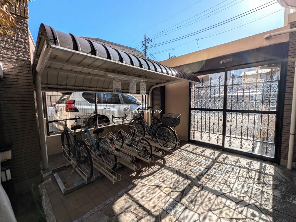 アリーナ赤塚 駐輪場