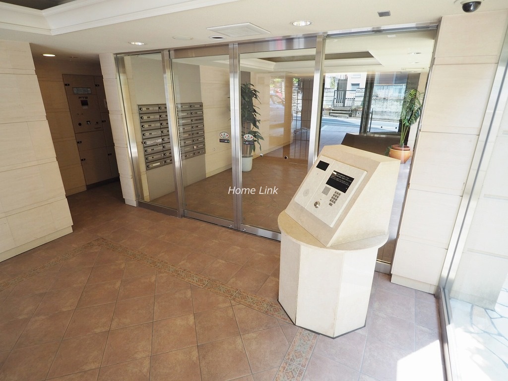 グランシティユーロパレス大山 エントランス