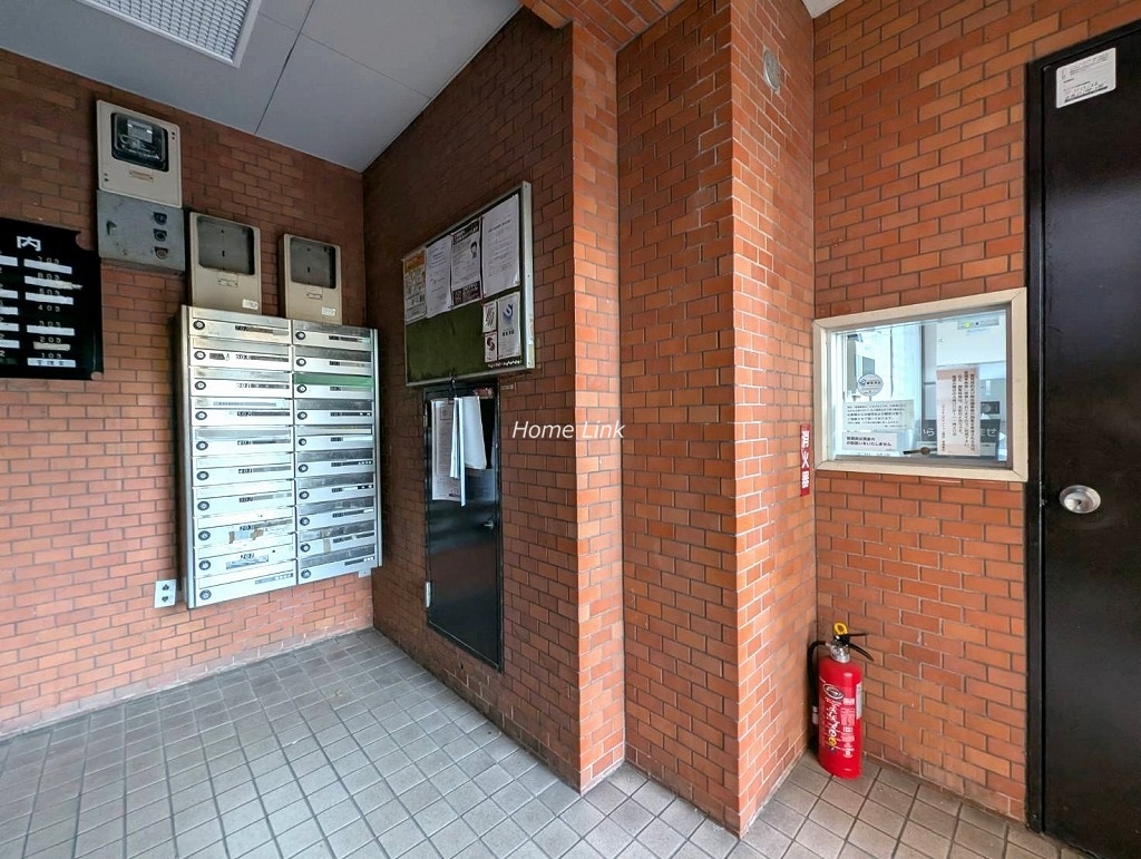 ライオンズマンション蓮沼 エントランスホール