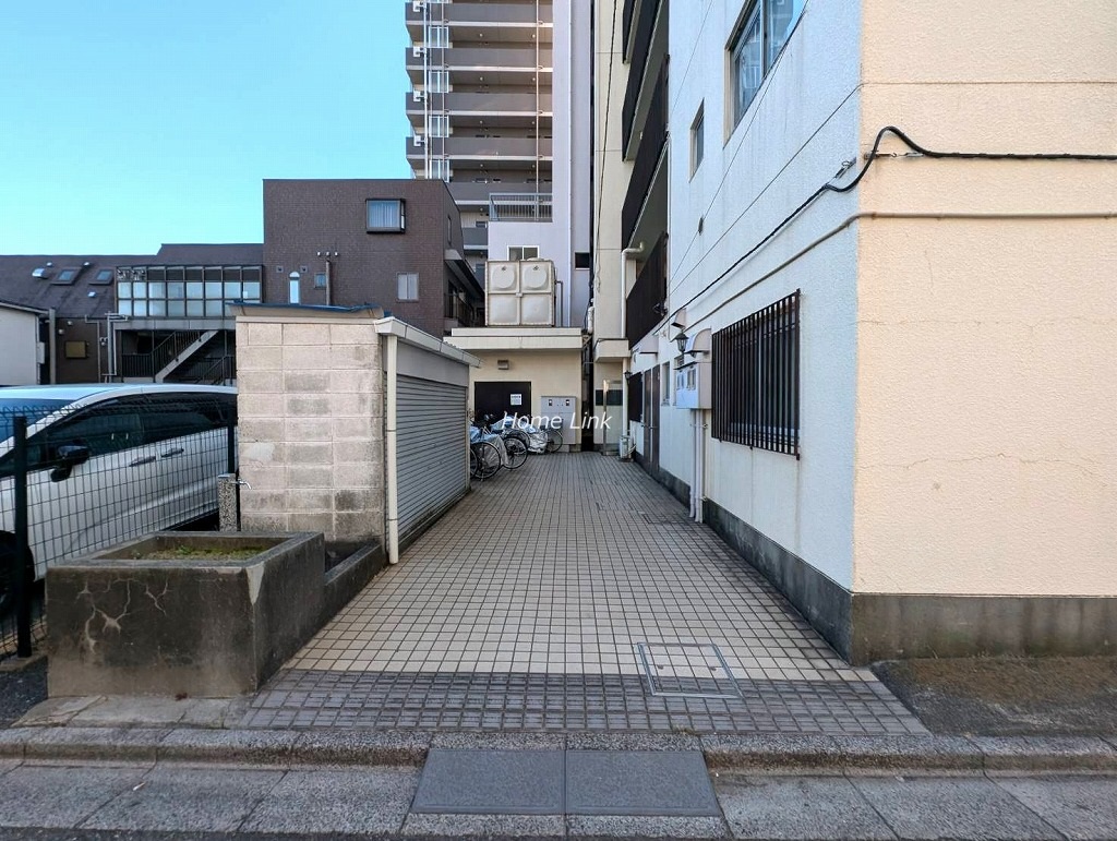 ライオンズマンション蓮沼 エントランス前