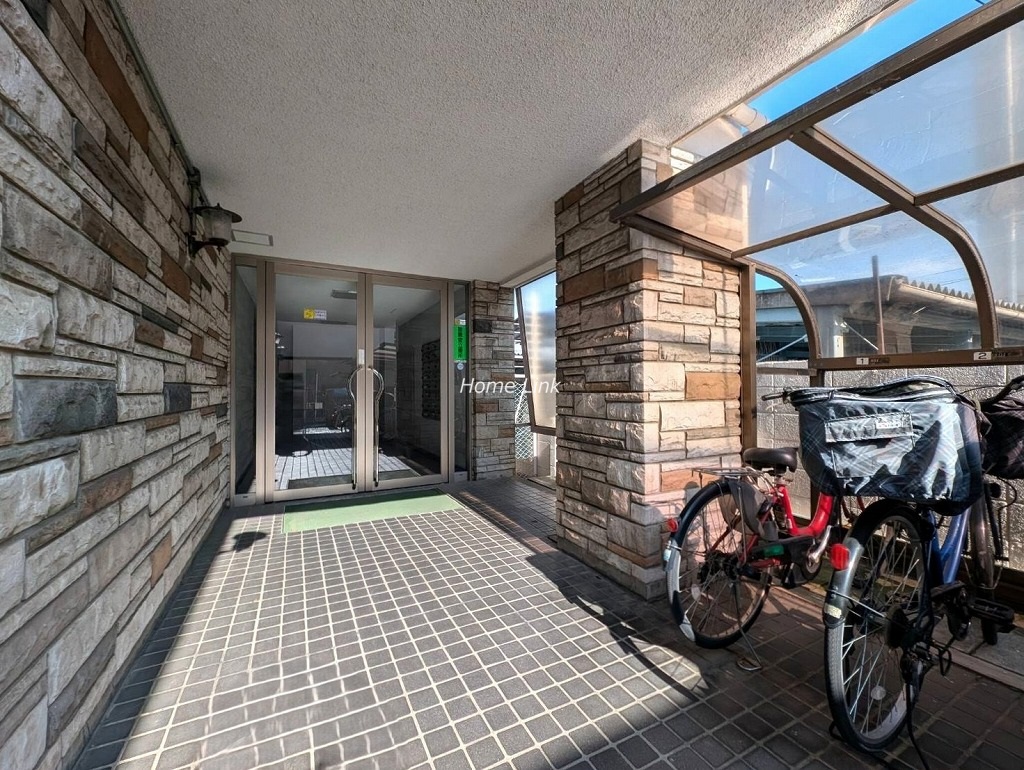 上板橋カーネル　エントランス前