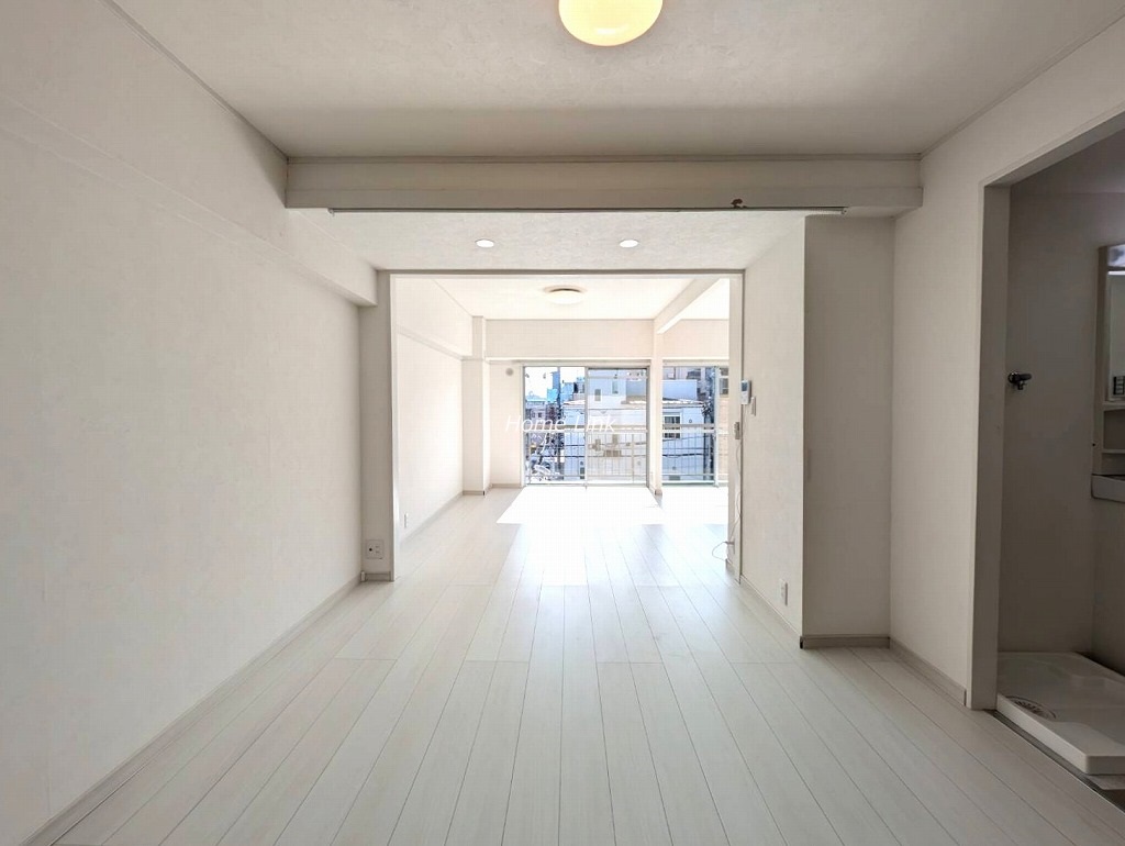 上板橋カーネル3階　開け放って広いワンルームとしても