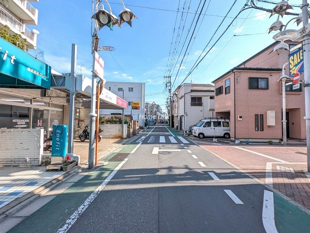 上板橋カーネル　前面道路
