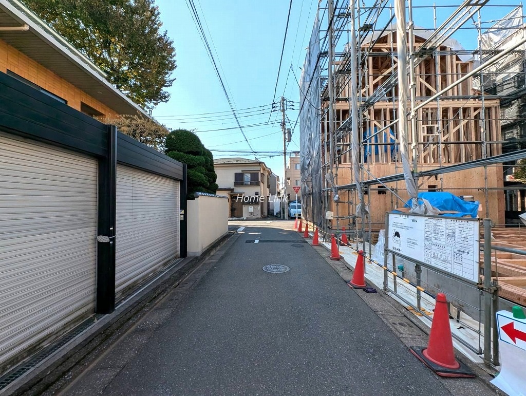 桜川2丁目 新築戸建 前面南側 公道約4mに接道