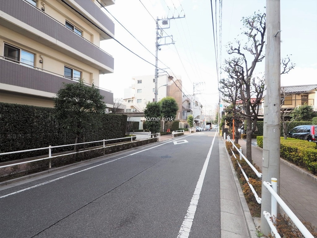 ザ・ウインベル本蓮沼　前面道路