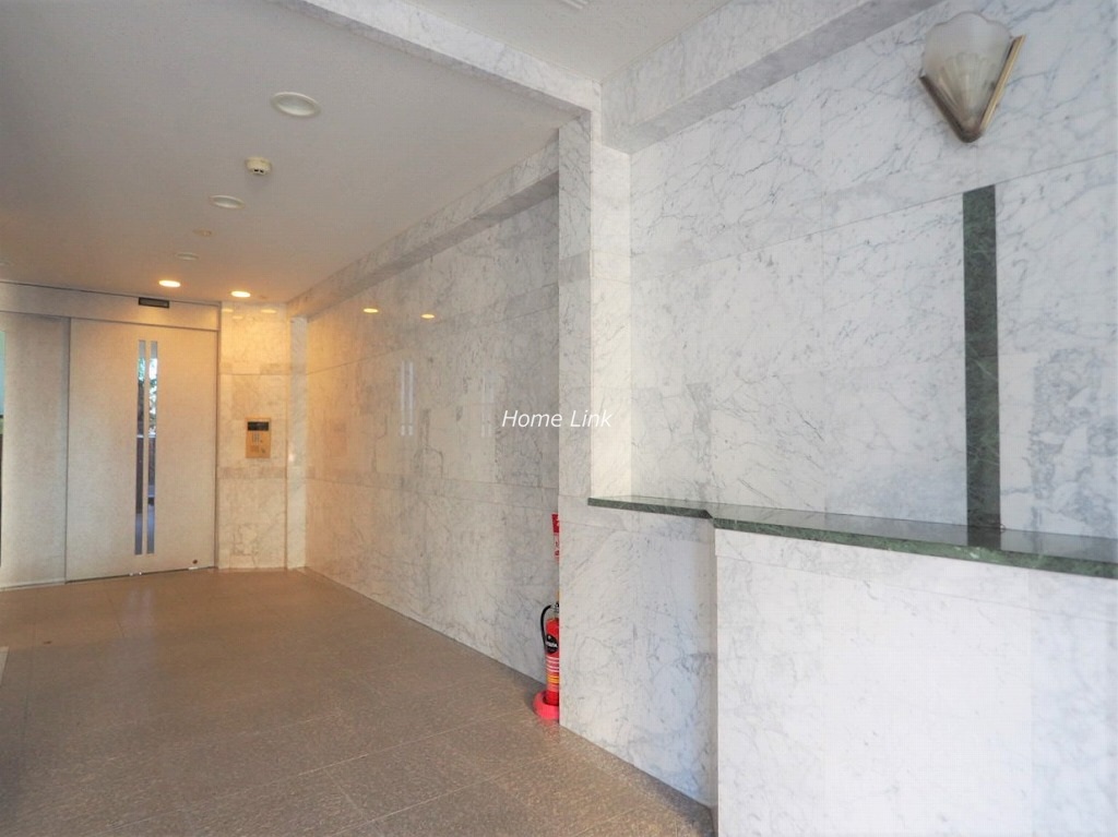 レーベンハイム東武練馬　エントランス