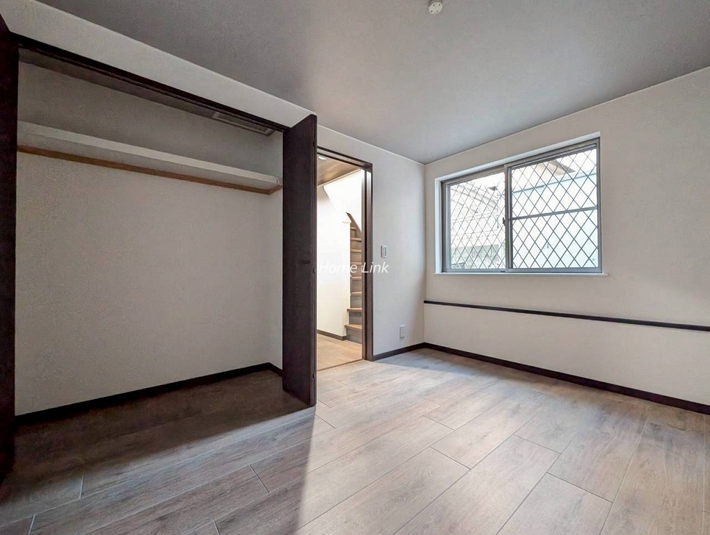 東新町2丁目 中古戸建 1階 サービスルーム5.8帖