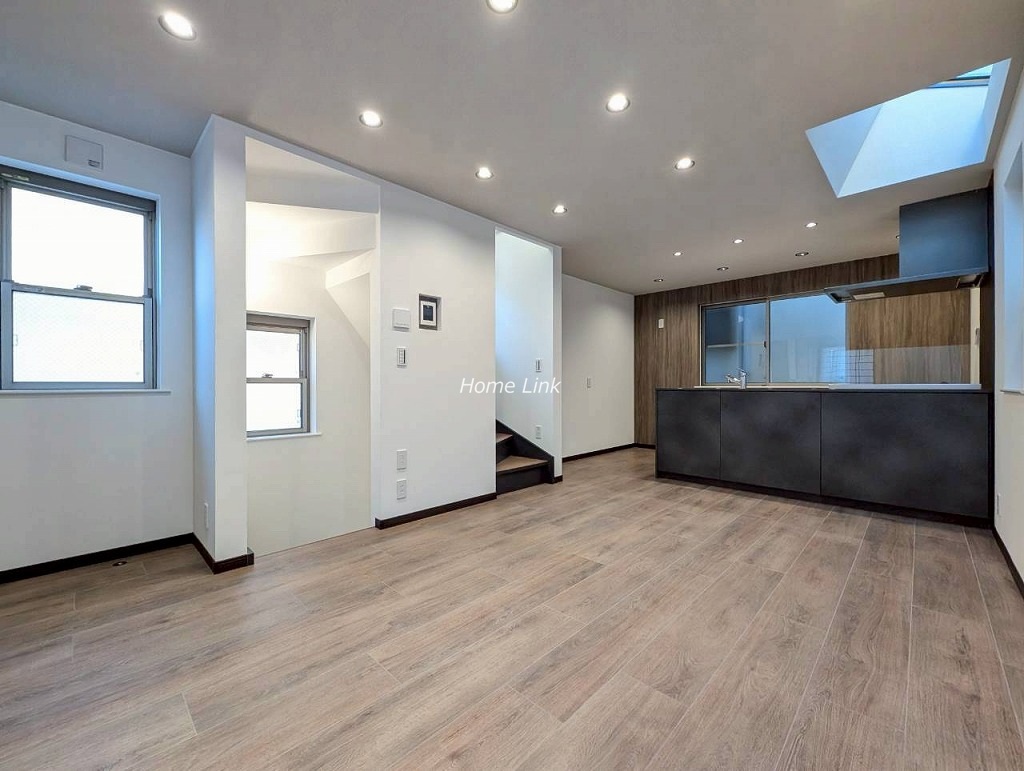 東新町2丁目 中古戸建 2階 LDK13.3帖