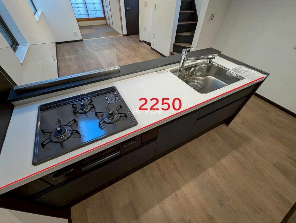 東新町2丁目 中古戸建 2階 キッチン3口コンロ