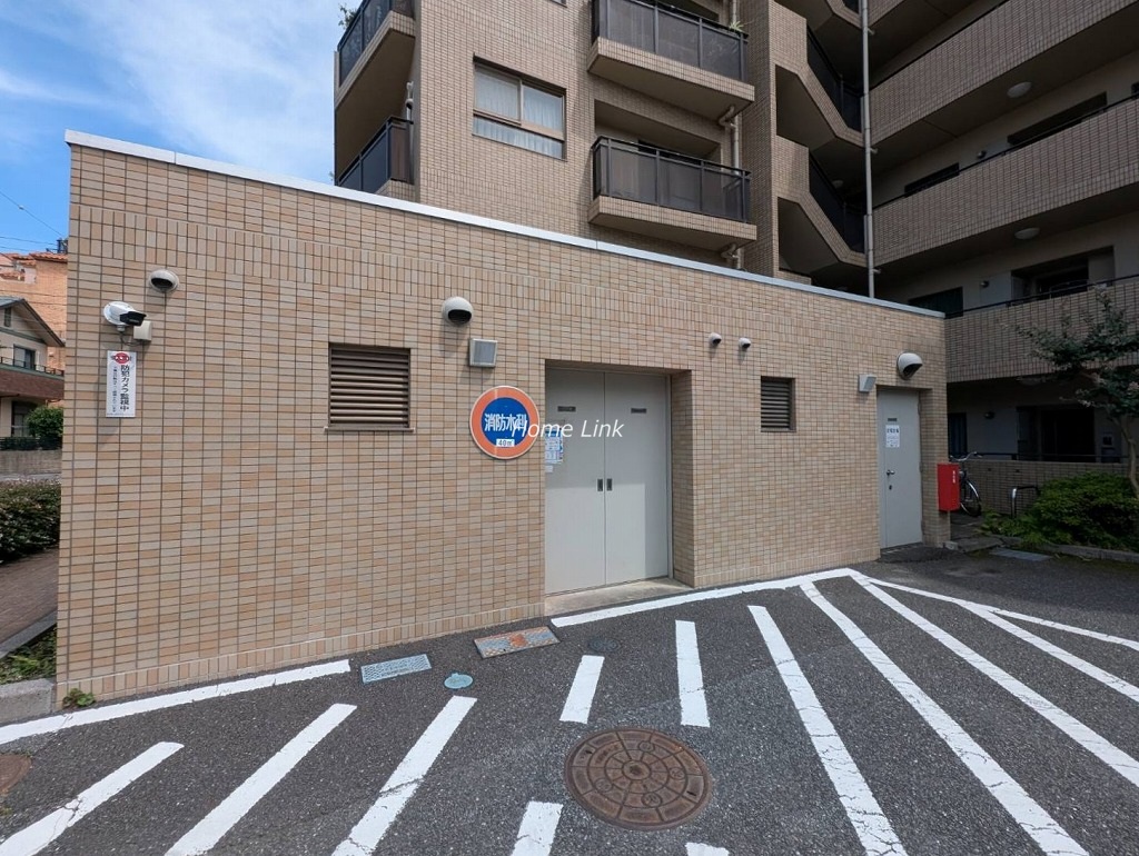 ハウス城北中央公園　ゴミ置き場