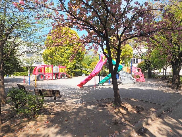 ビューネ蓮根城北公園周辺環境　城北交通公園