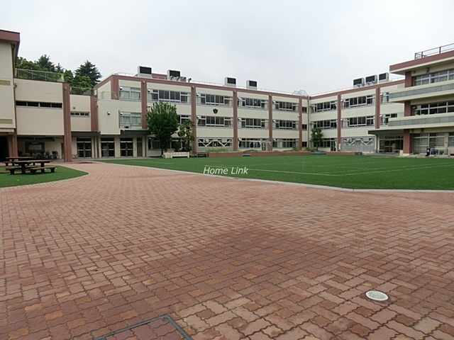 ハウス城北中央公園周辺環境　桜川小学校