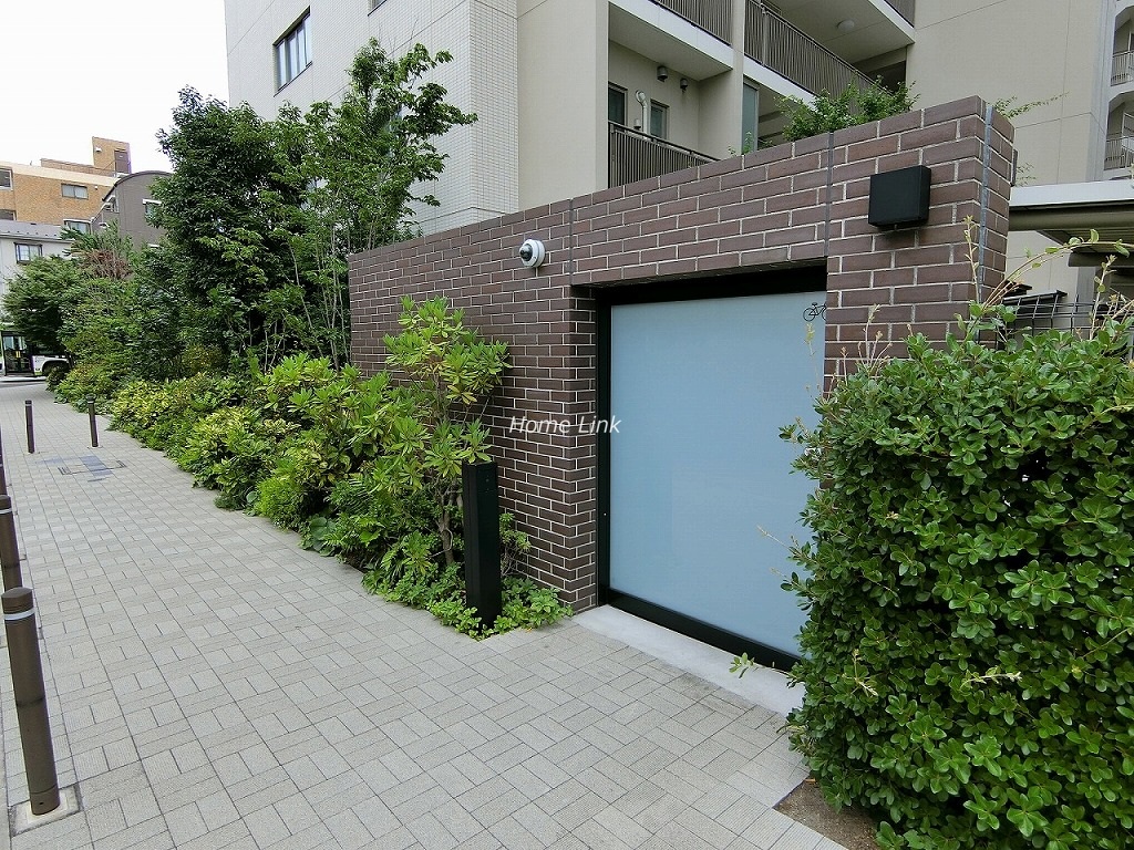 イニシア板橋浮間公園 共用部