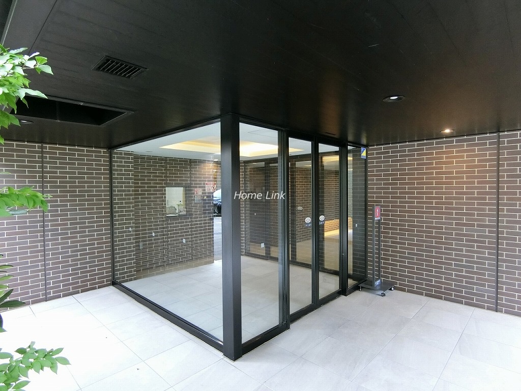 イニシア板橋浮間公園 エントランス